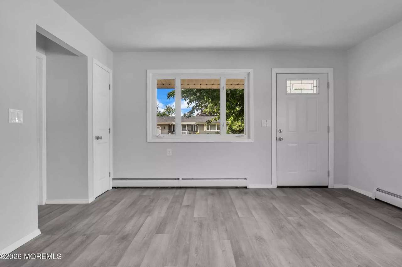 106 Fort De France Ave, photo 25