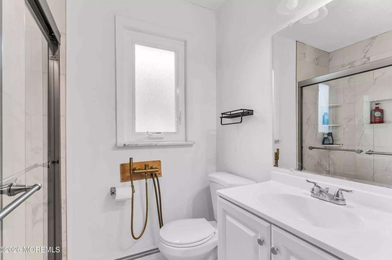 19 St David Dr, photo 11
