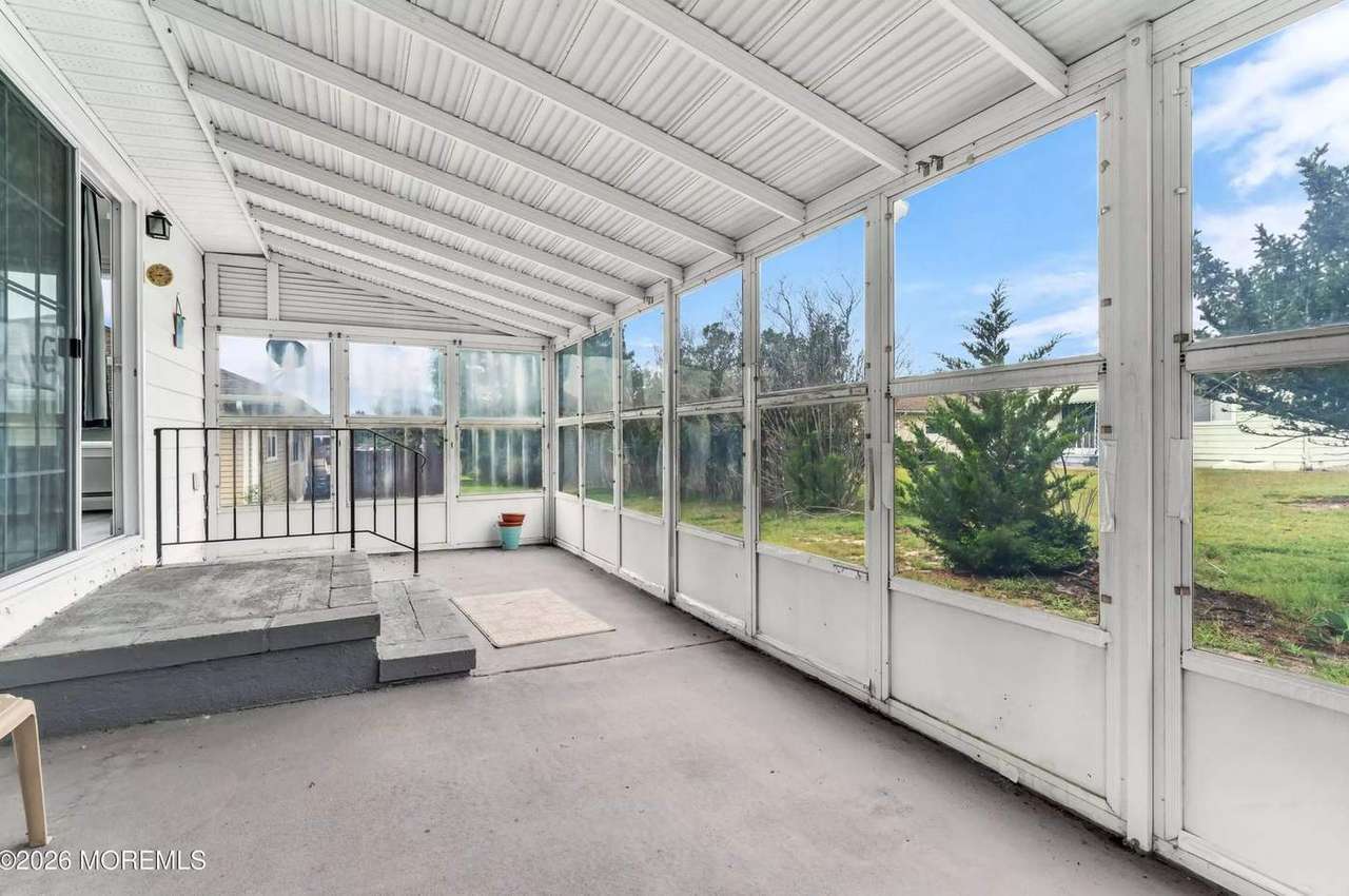 19 St David Dr, photo 16
