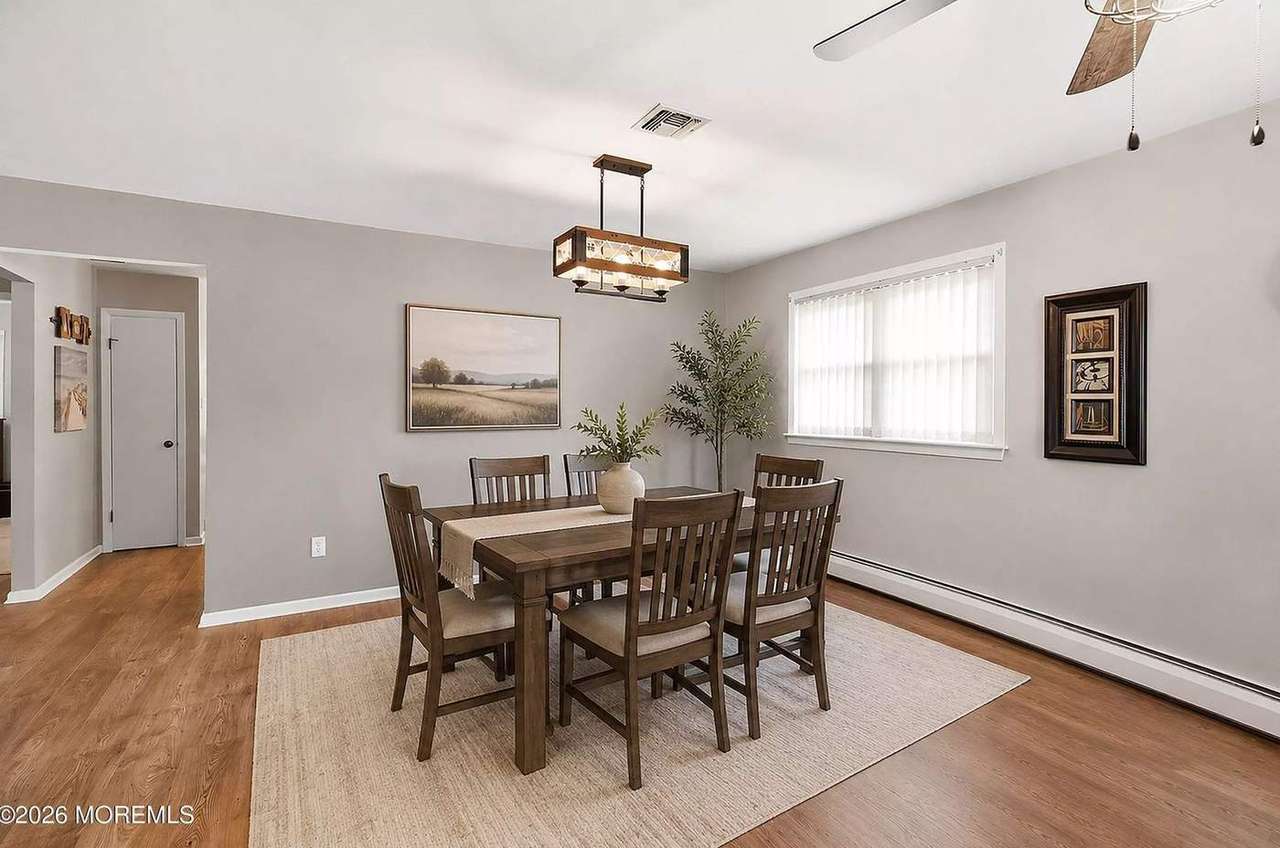 438 Jamaica Blvd, photo 12