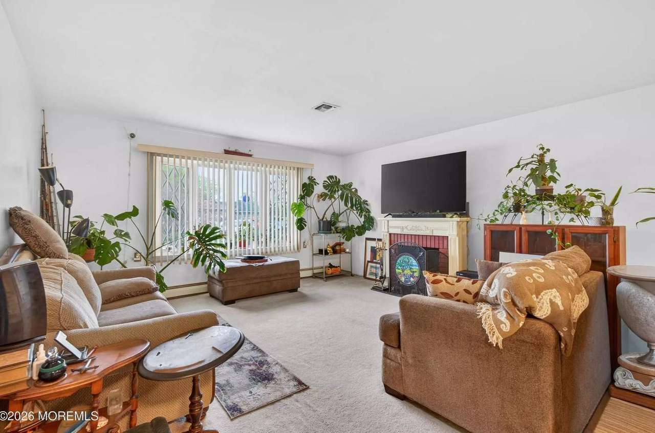 66 Grenada St, photo 3