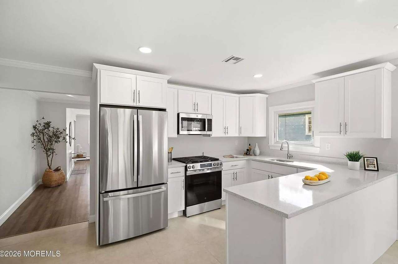 205 Bonaire Dr, photo 5