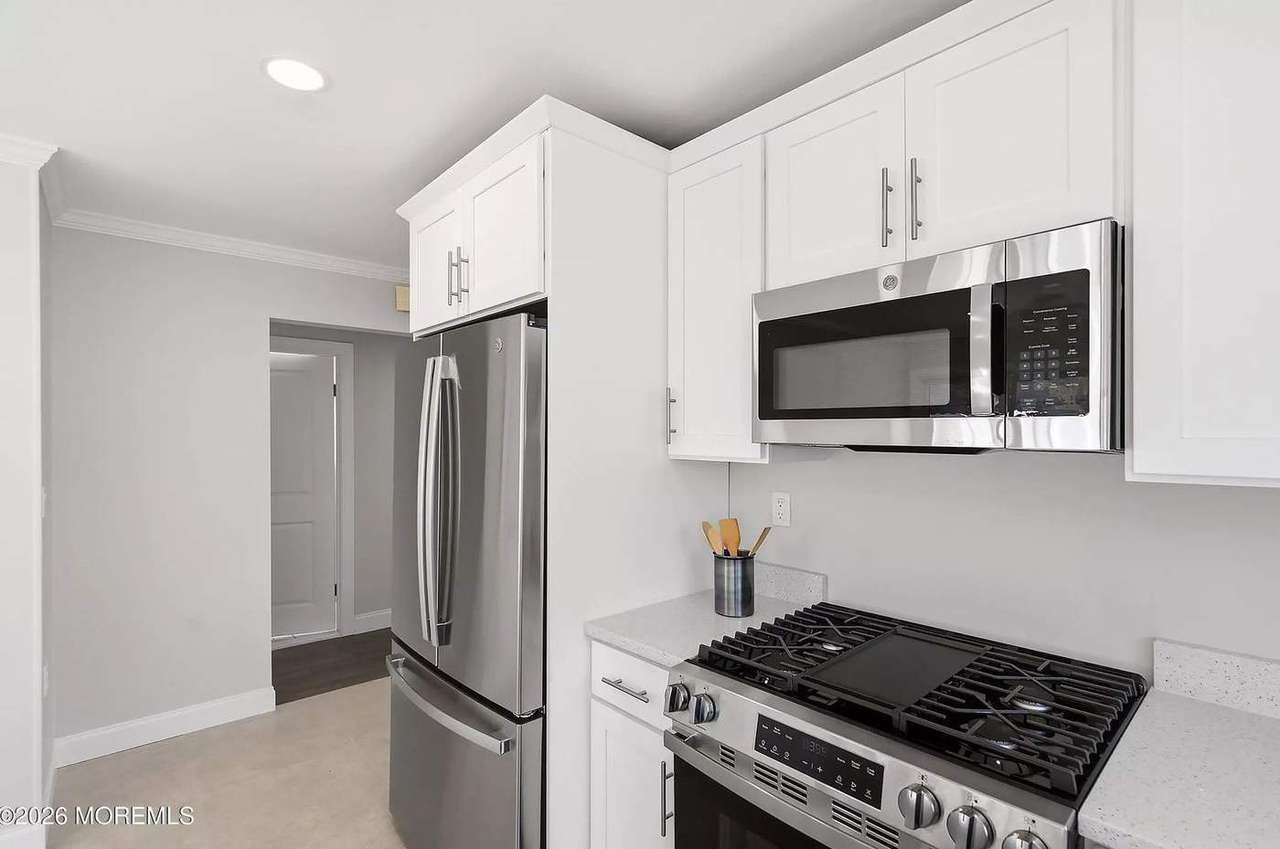 205 Bonaire Dr, photo 10