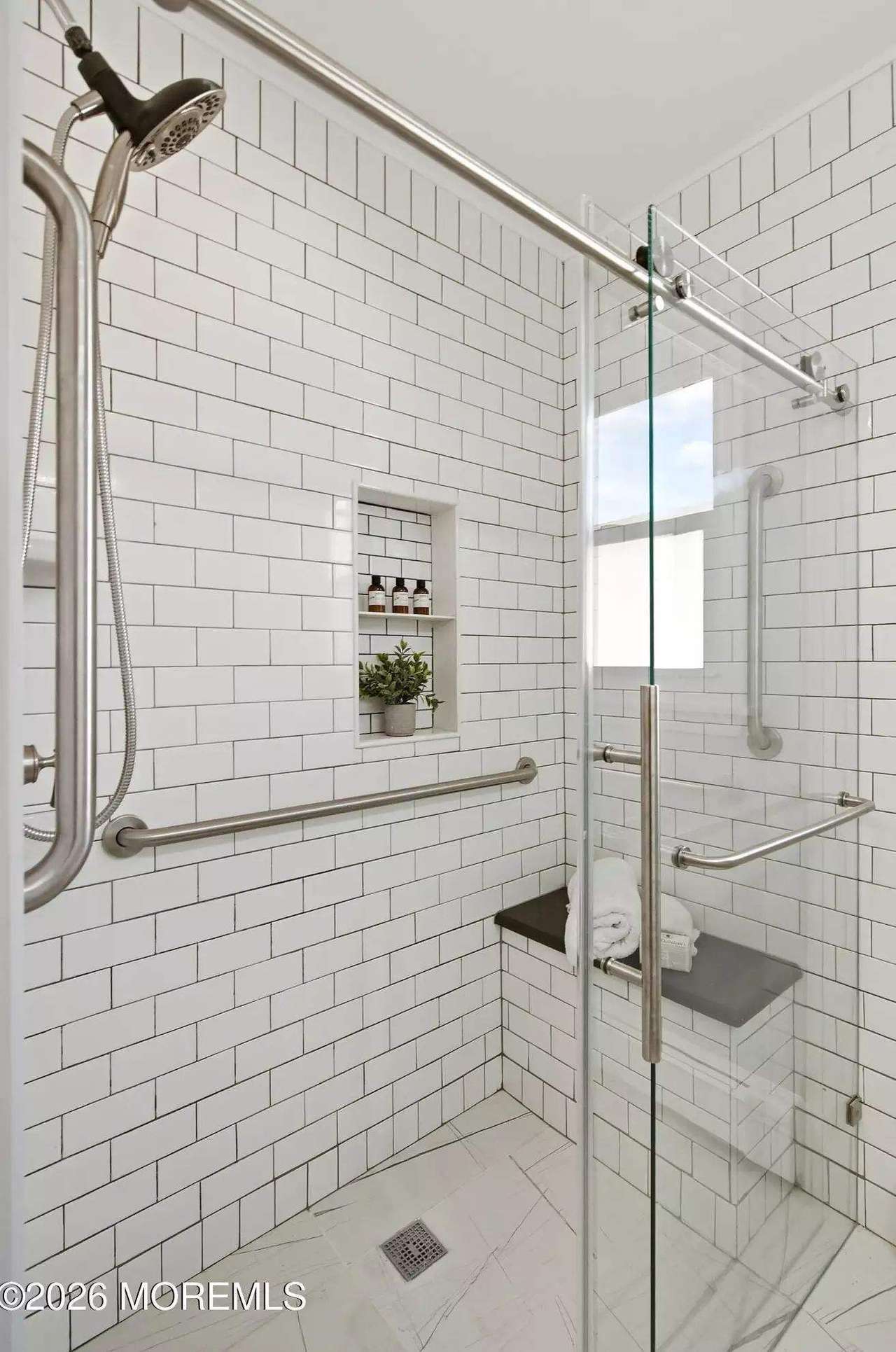 205 Bonaire Dr, photo 22
