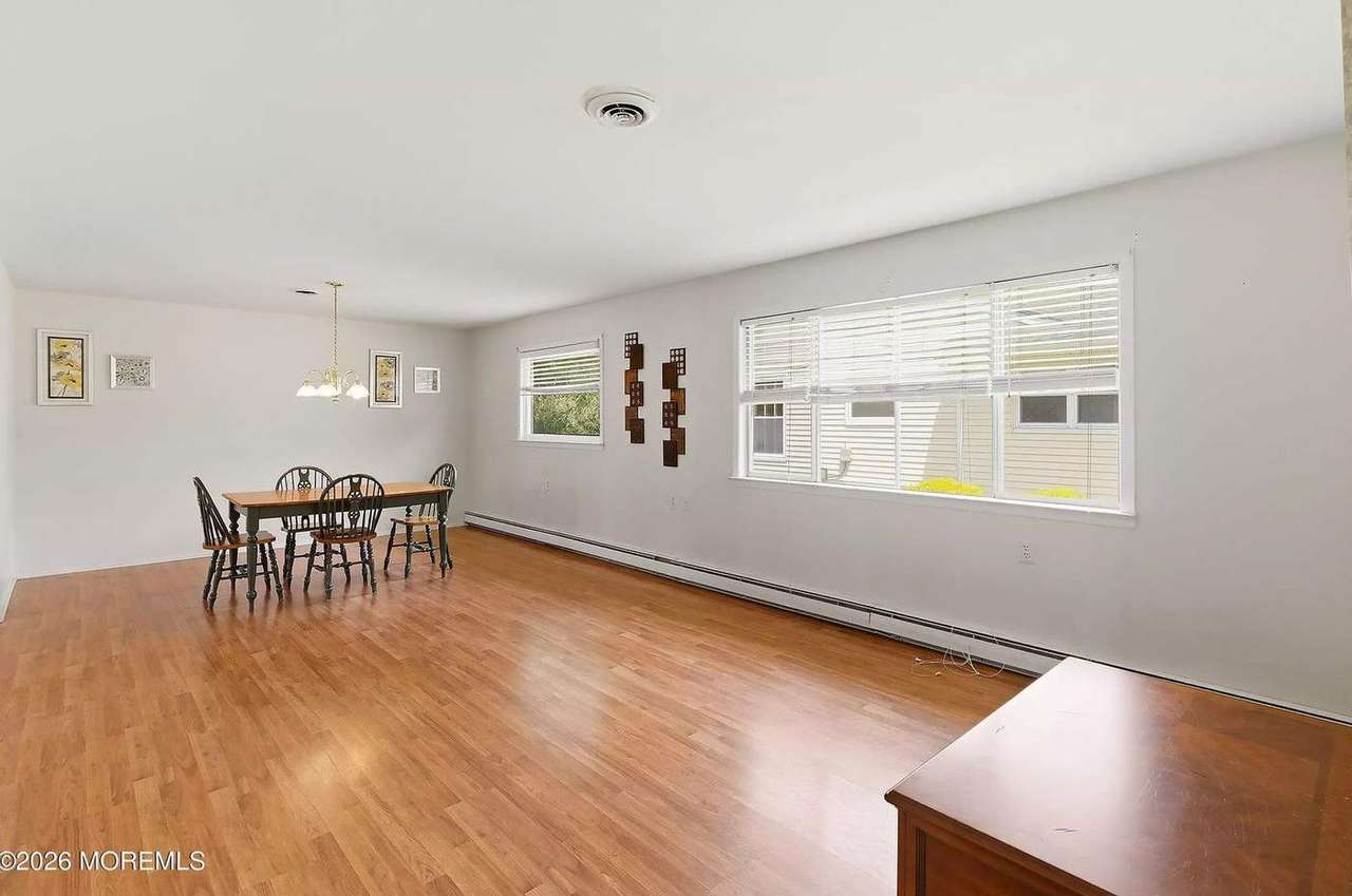 39 Corinth Pl, photo 8
