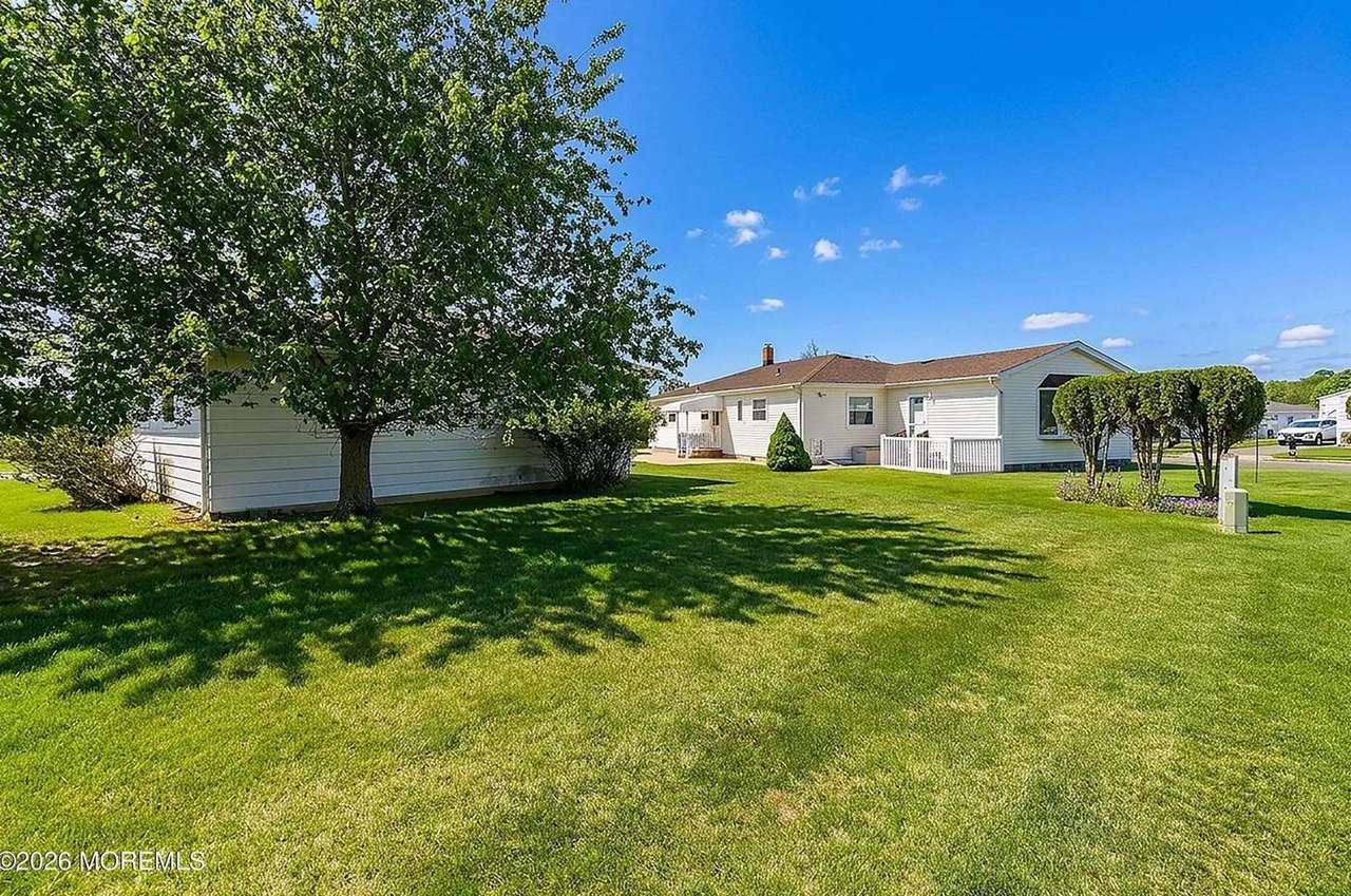 39 Corinth Pl, photo 21