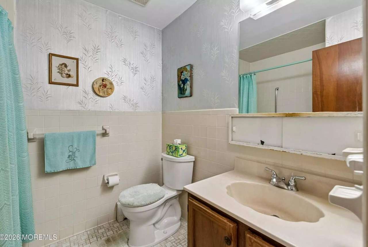 2 Kelowna Ct, photo 16