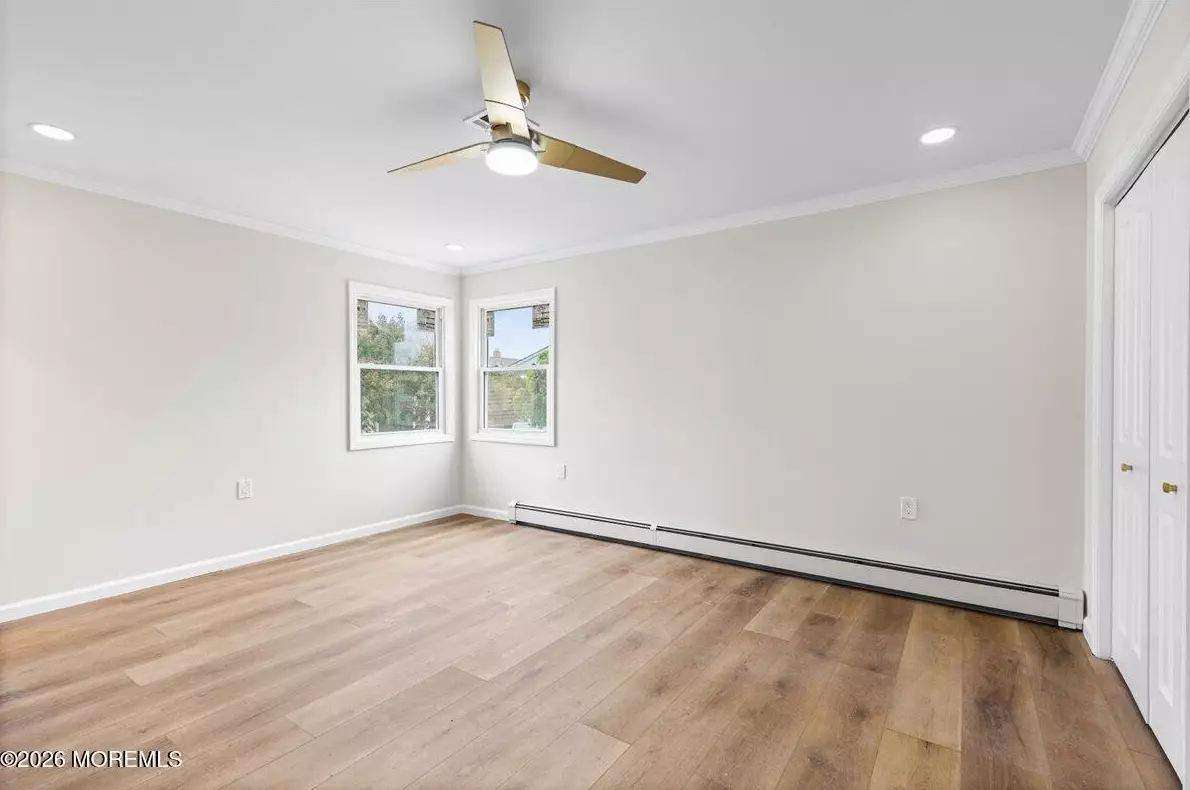 23 Longdenville St, photo 13