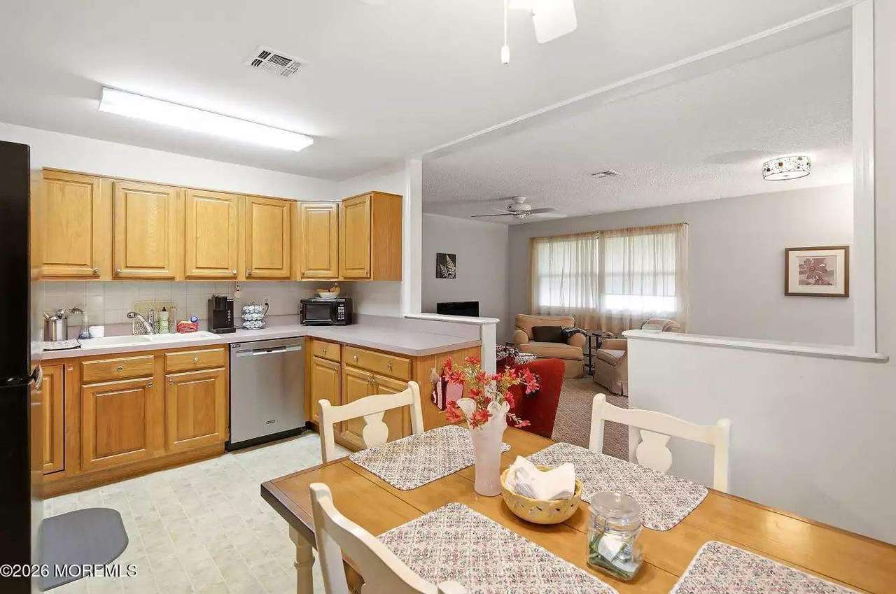 3 Wojtyla Ct, photo 9
