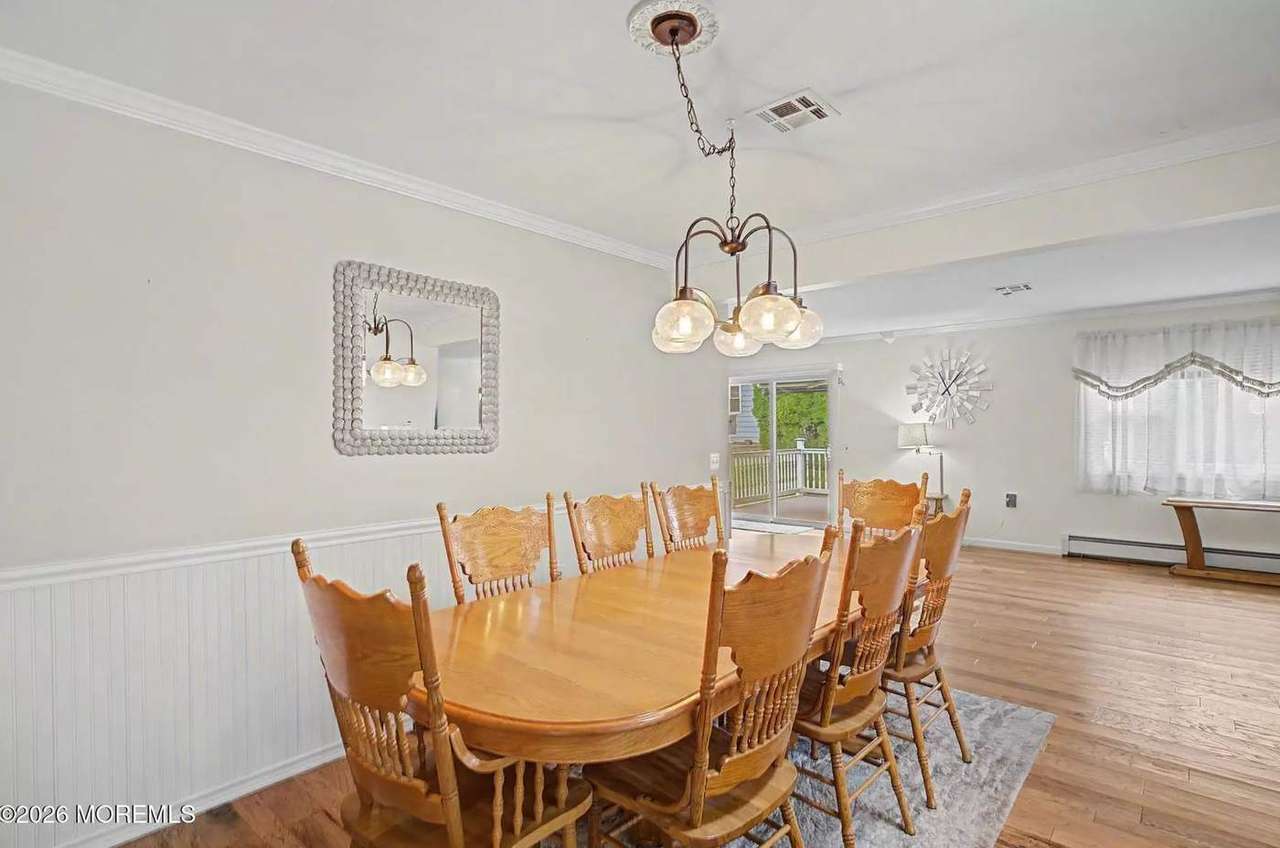 5 Pulaski Blvd, photo 7
