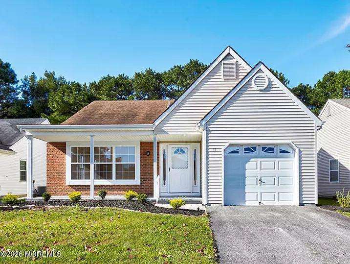 17 Trent Dr, photo 2