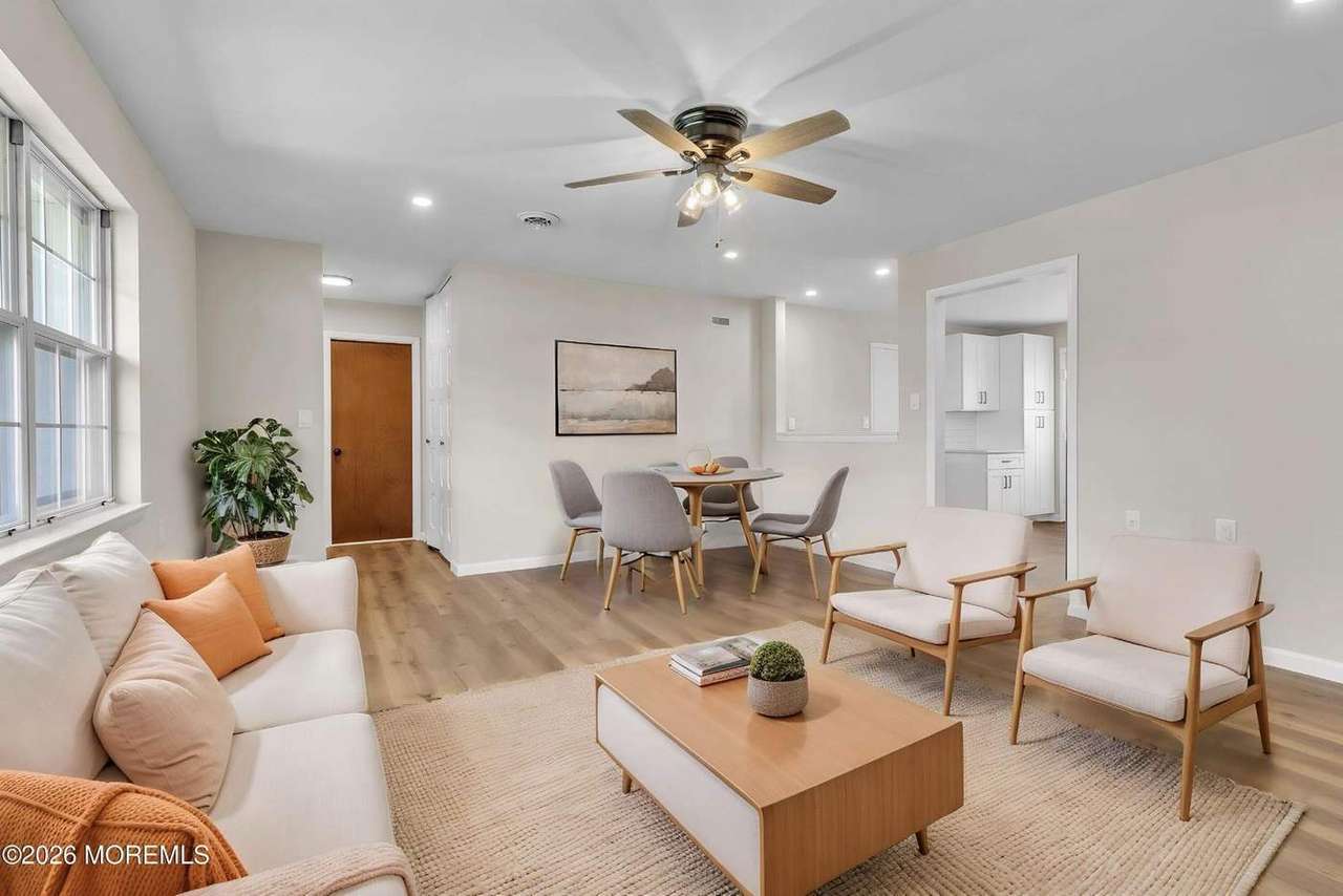 27D Cambridge Cir, photo 34