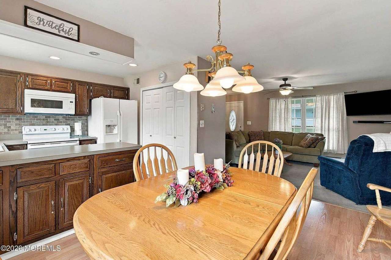 509 Tiffany Ln #B, photo 8