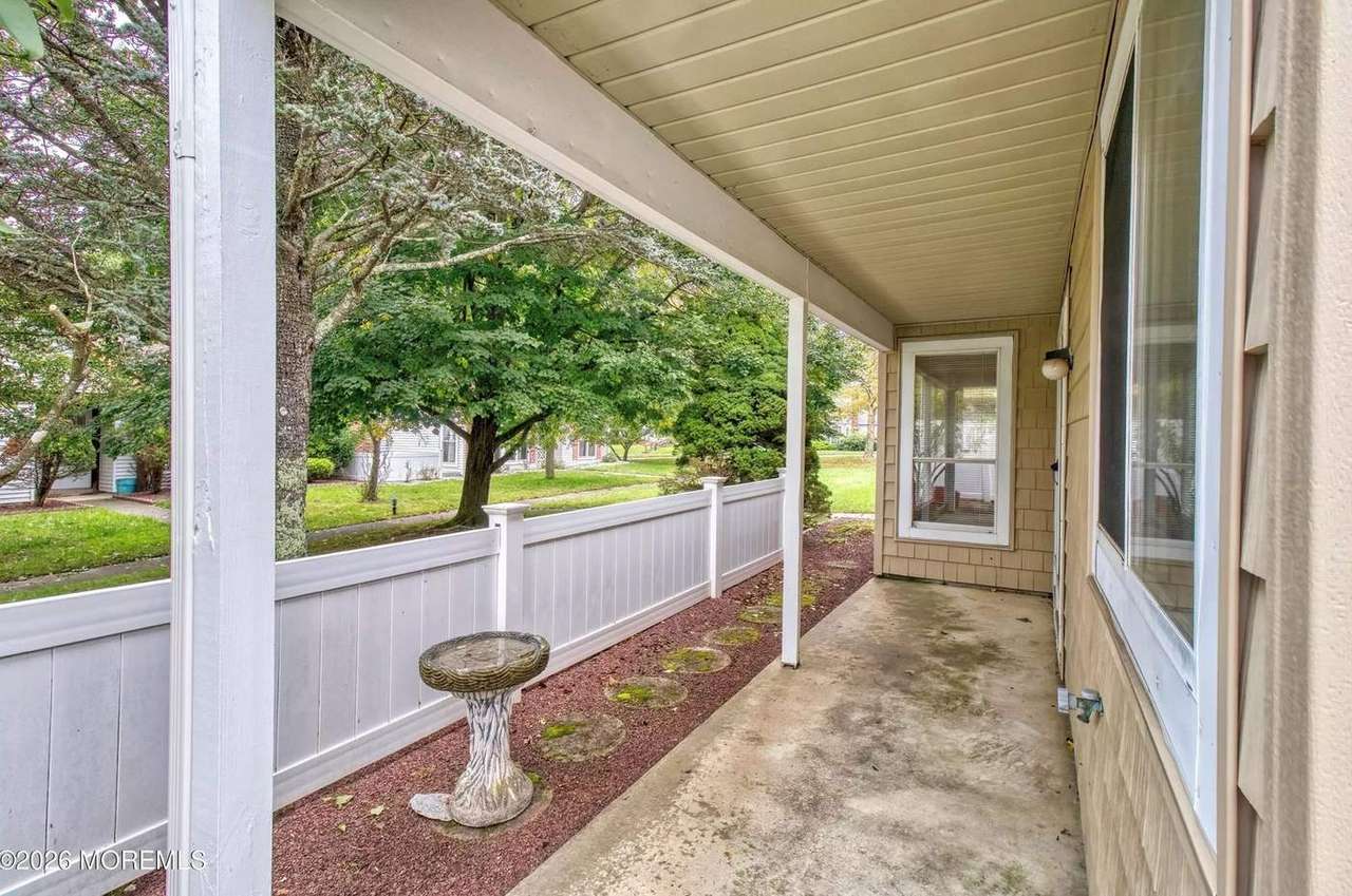 817A Liverpool Cir, photo 12