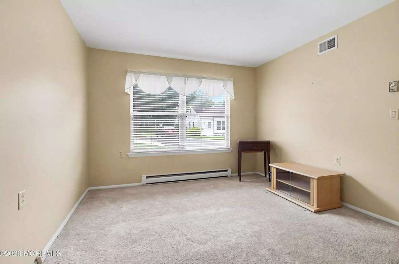 817A Liverpool Cir, photo 26
