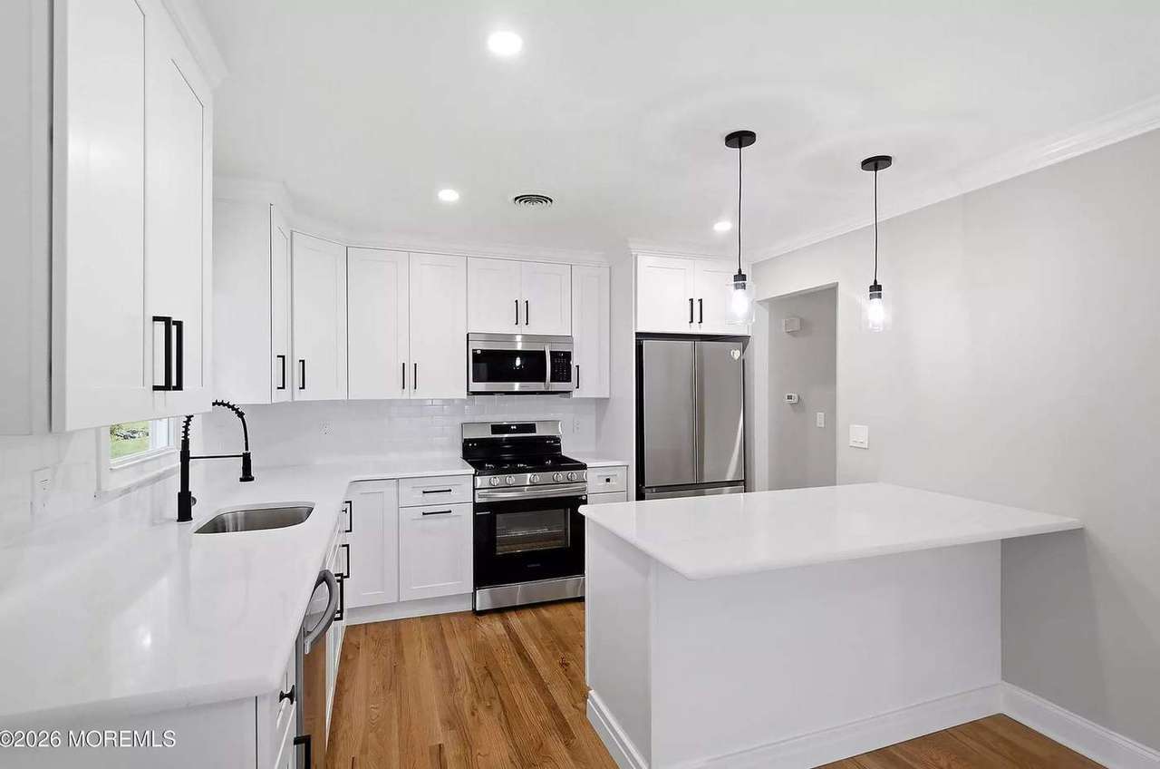 9 Hamilton Ct, photo 6