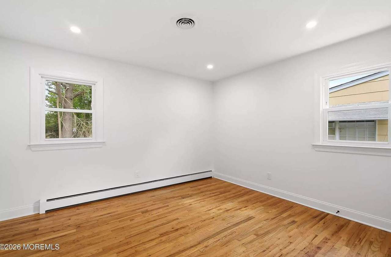 9 Hamilton Ct, photo 10