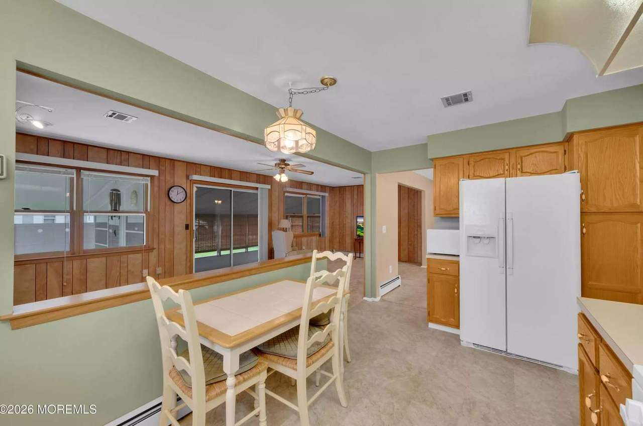 57 Westport Dr, photo 10
