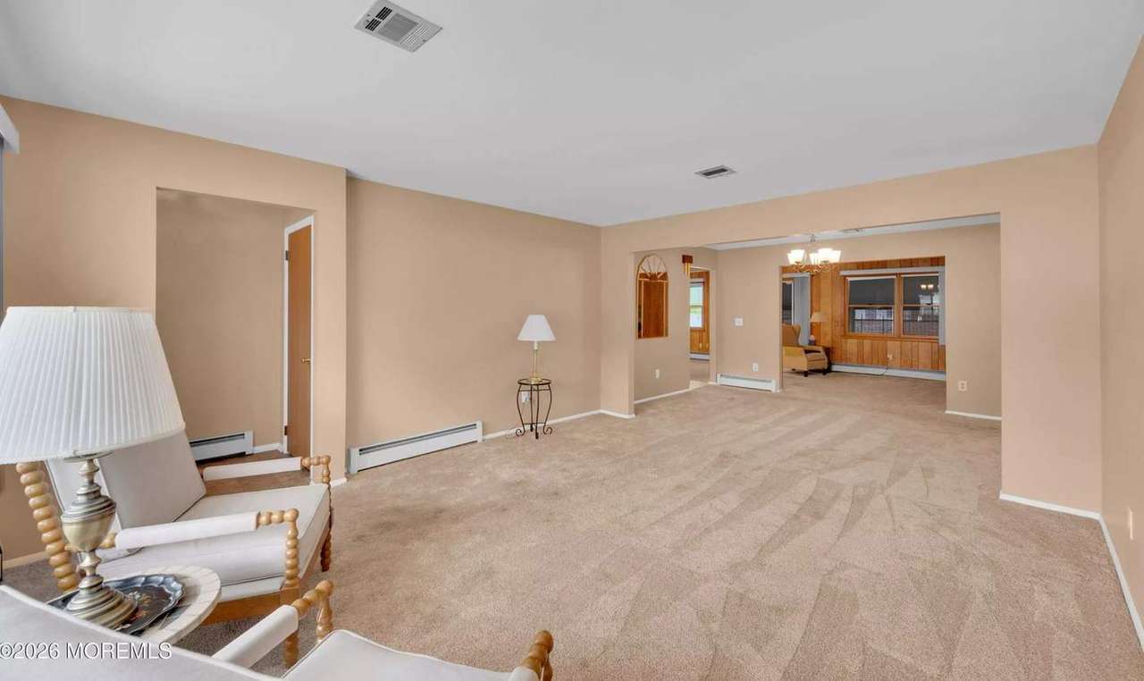 57 Westport Dr, photo 12