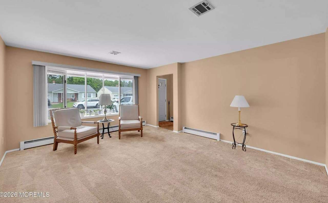 57 Westport Dr, photo 13