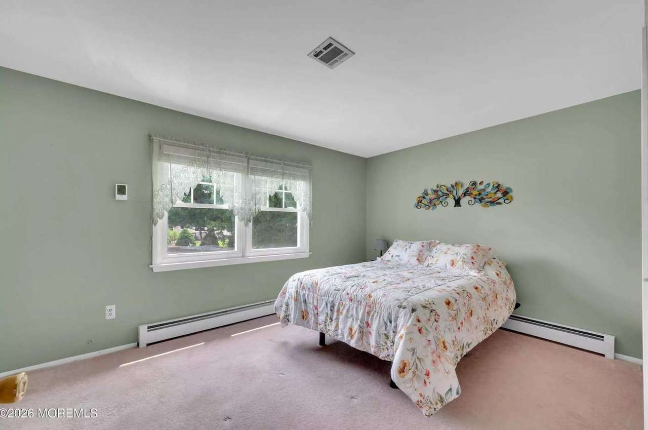 57 Westport Dr, photo 27