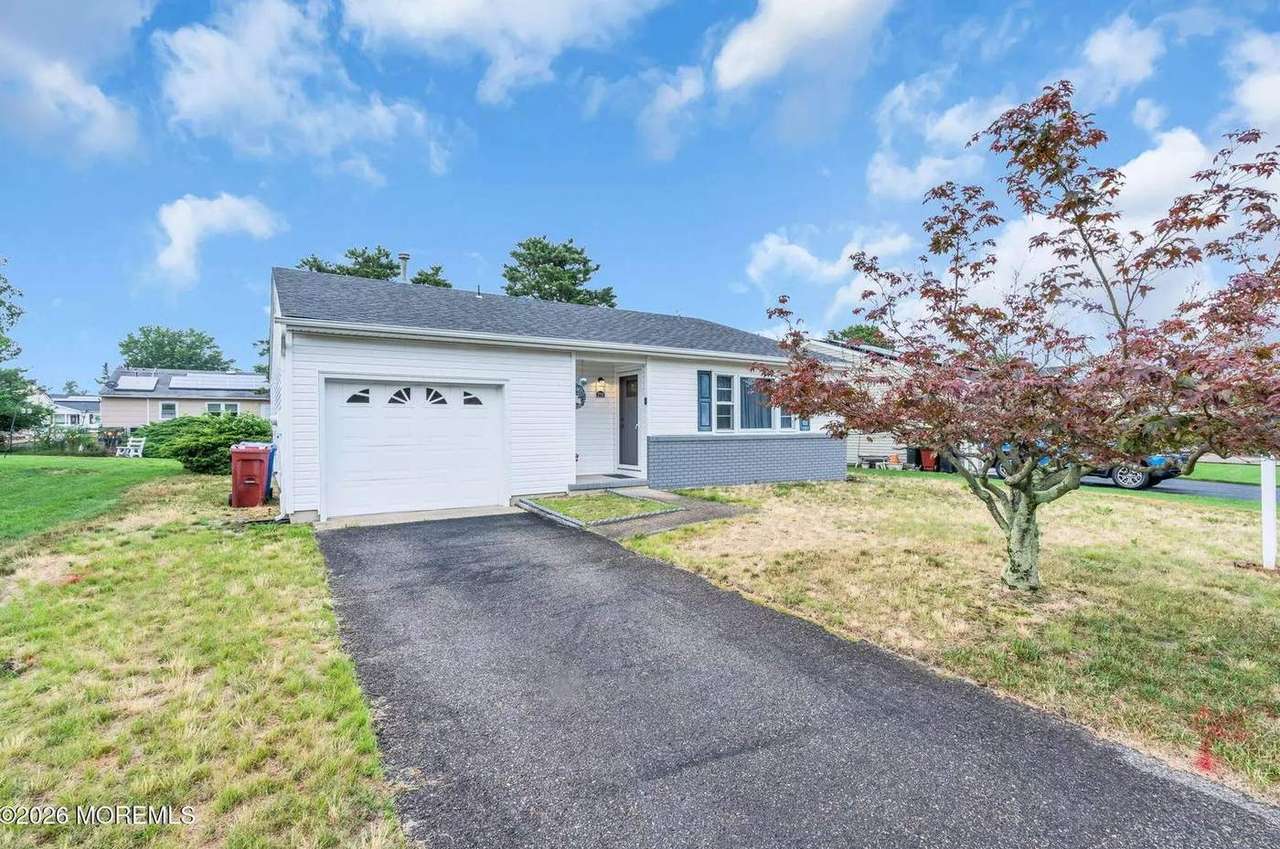 214 Westbrook Dr, photo 37