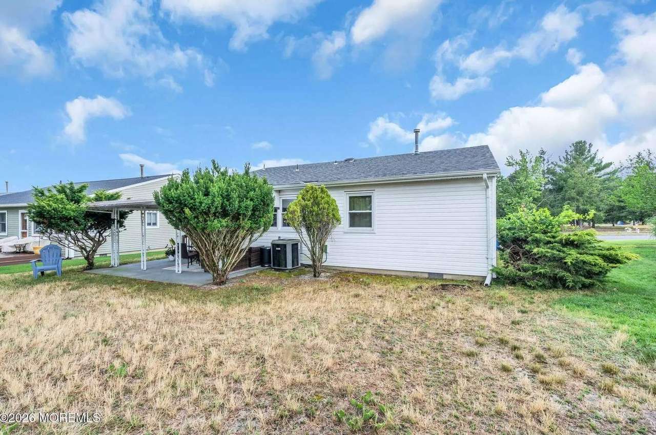 214 Westbrook Dr, photo 40