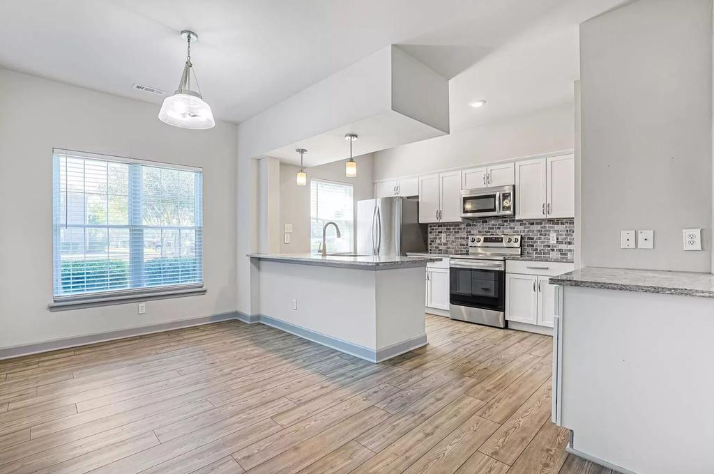 100 Willow Green Dr #100-A, photo 8