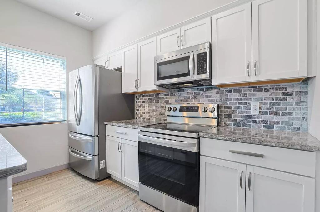 100 Willow Green Dr #100-A, photo 11