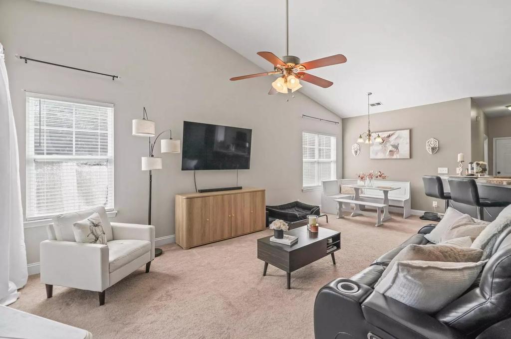 221 Portsmith Dr #3-8, photo 2