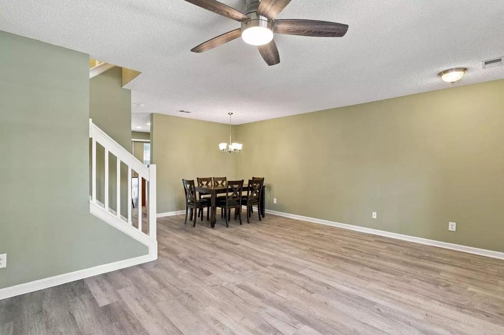 253 Seabert Rd, photo 8