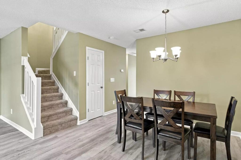 253 Seabert Rd, photo 10