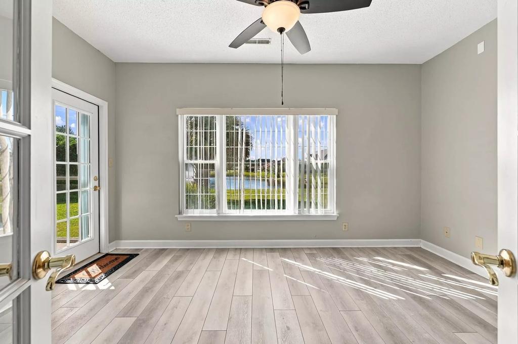 400 Willow Green Dr #400A, photo 6