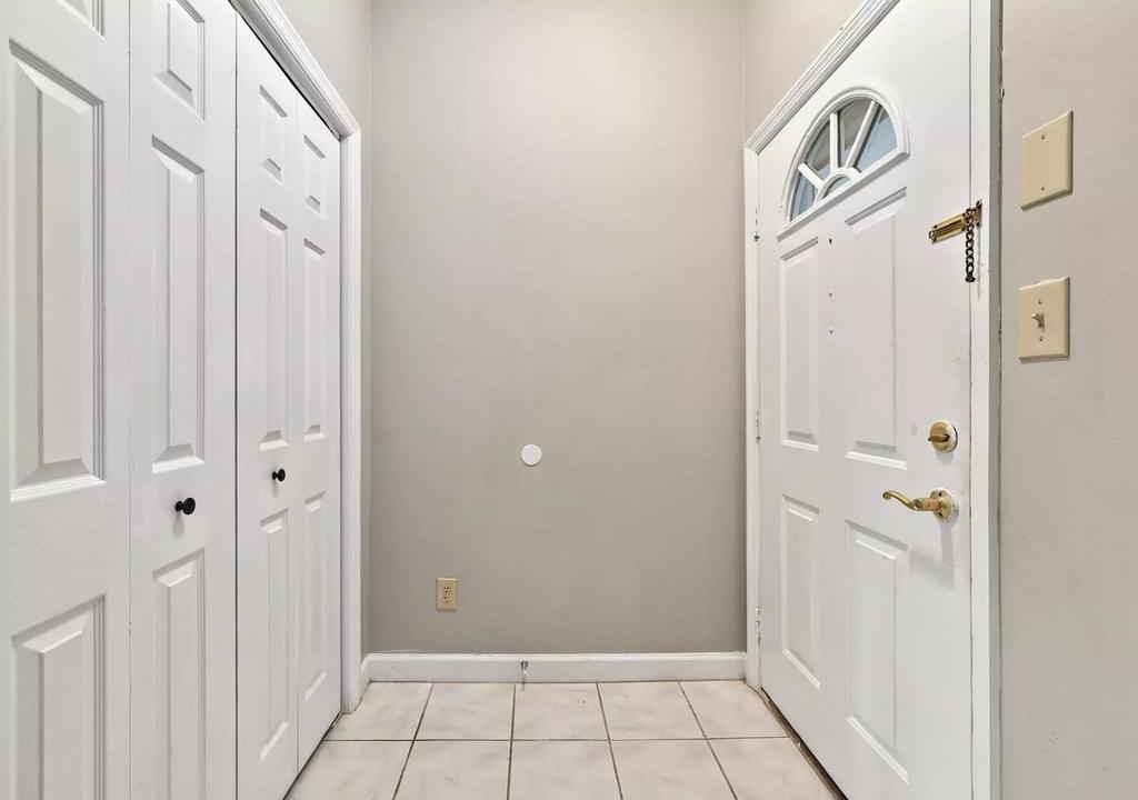 400 Willow Green Dr #400A, photo 10