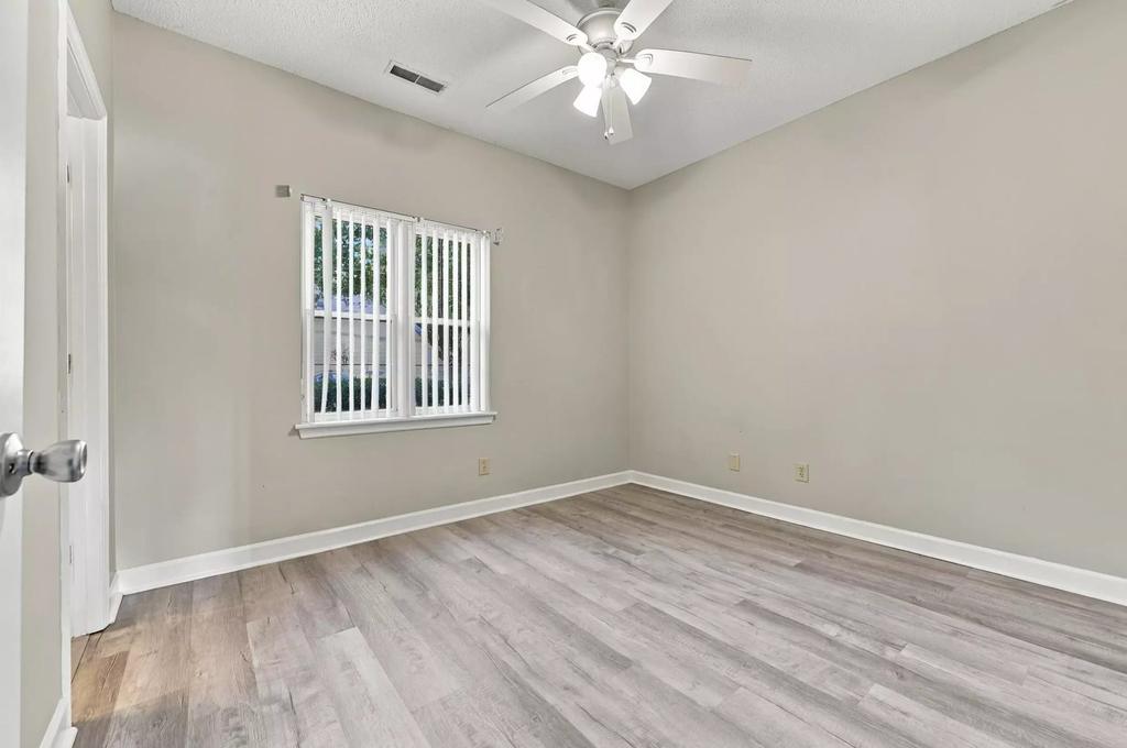 400 Willow Green Dr #400A, photo 23