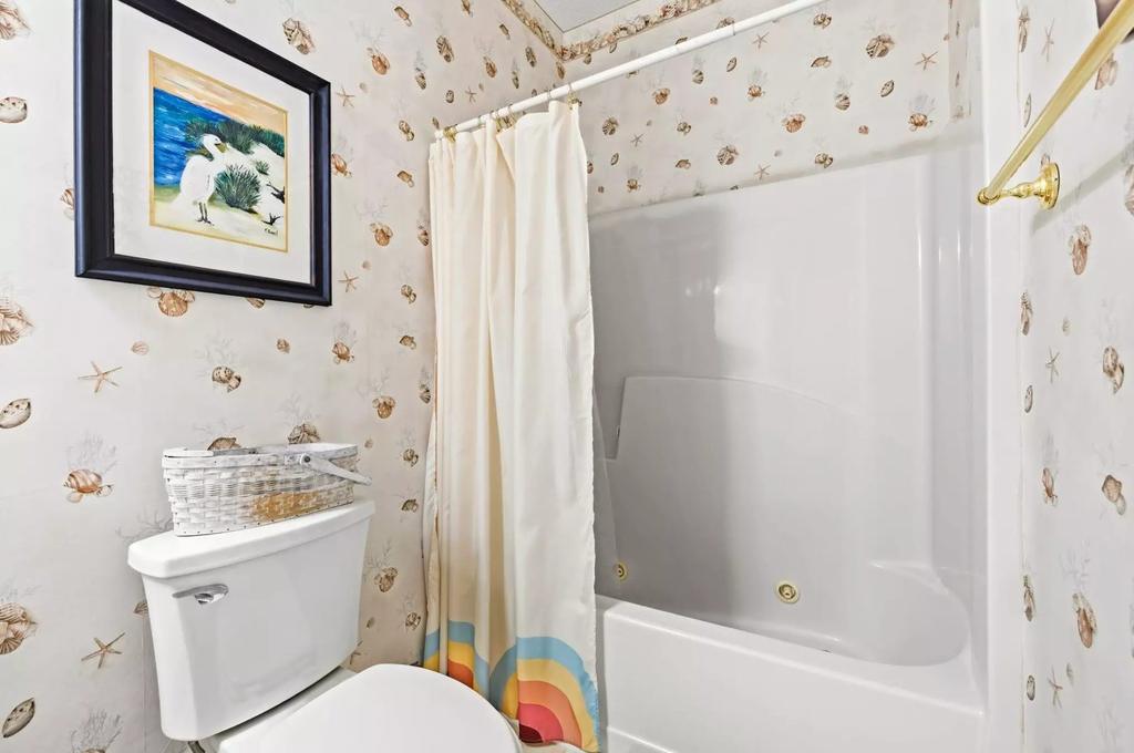 400 Willow Green Dr #400D, photo 27