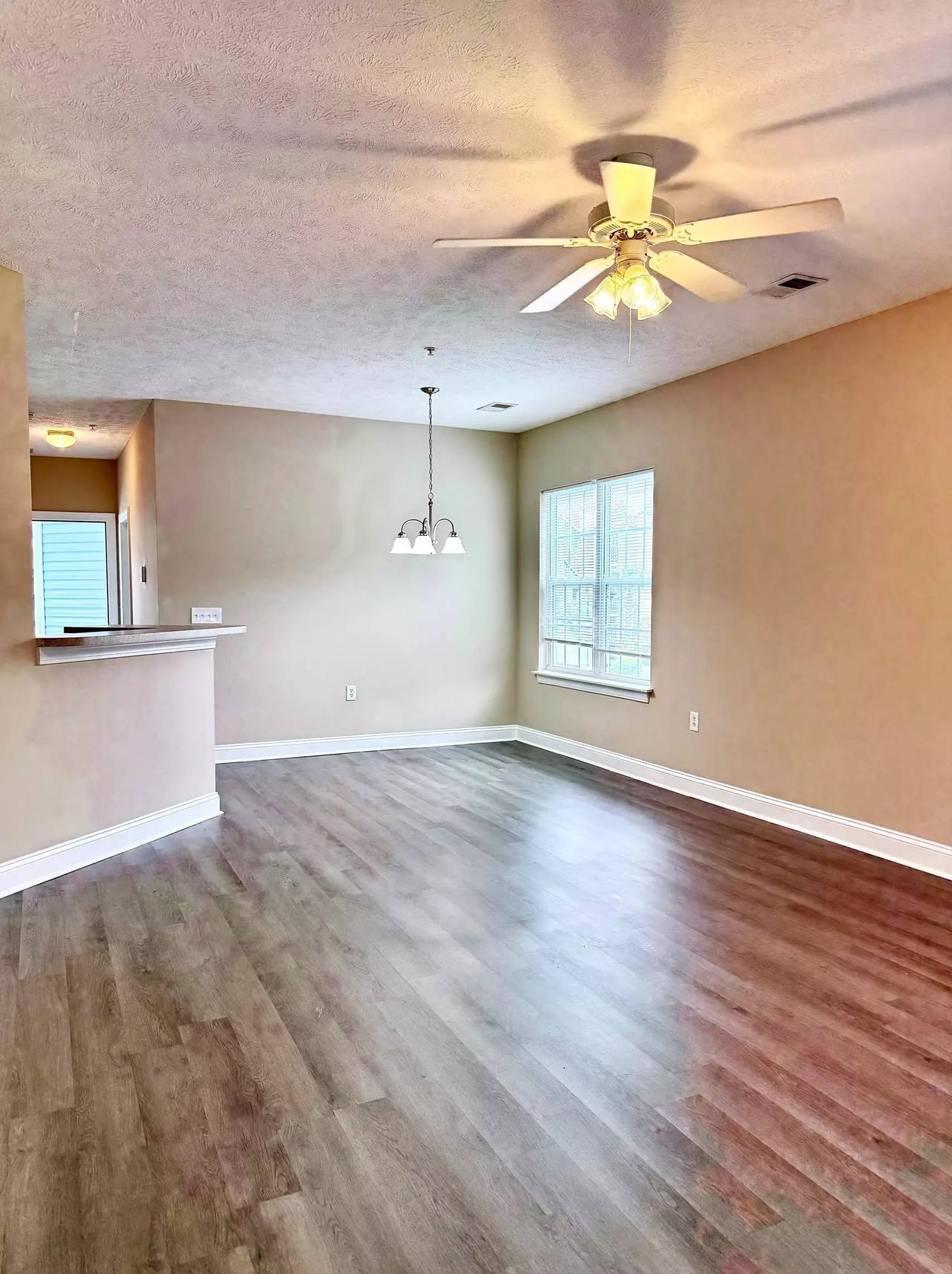 111 Fountain Pointe Ln #201, photo 14