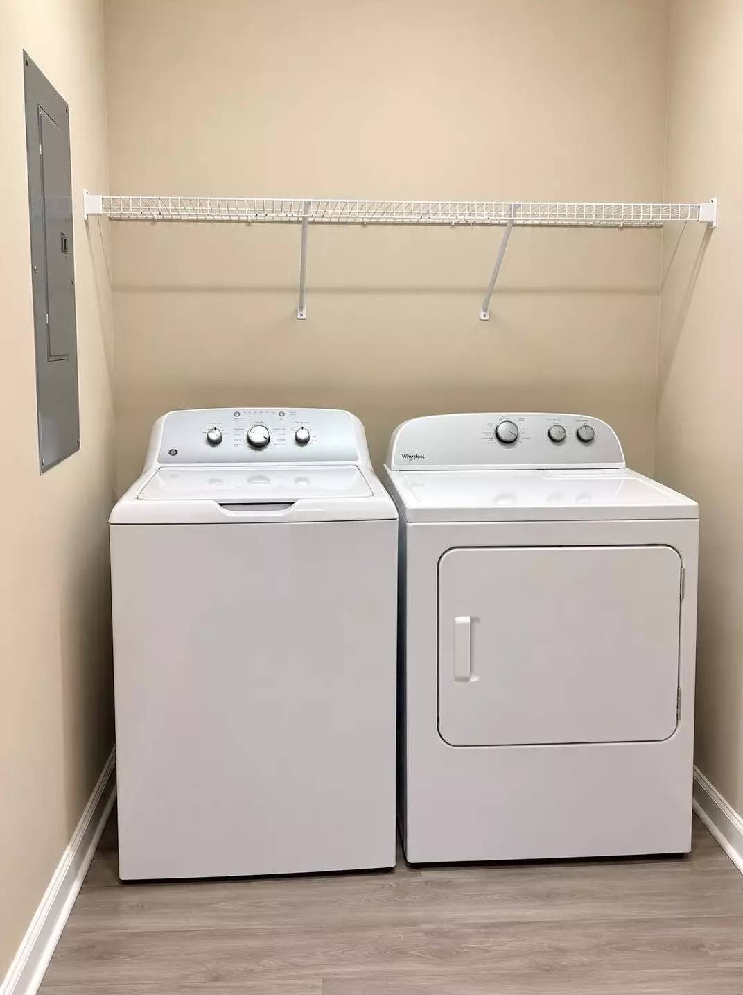 111 Fountain Pointe Ln #201, photo 25