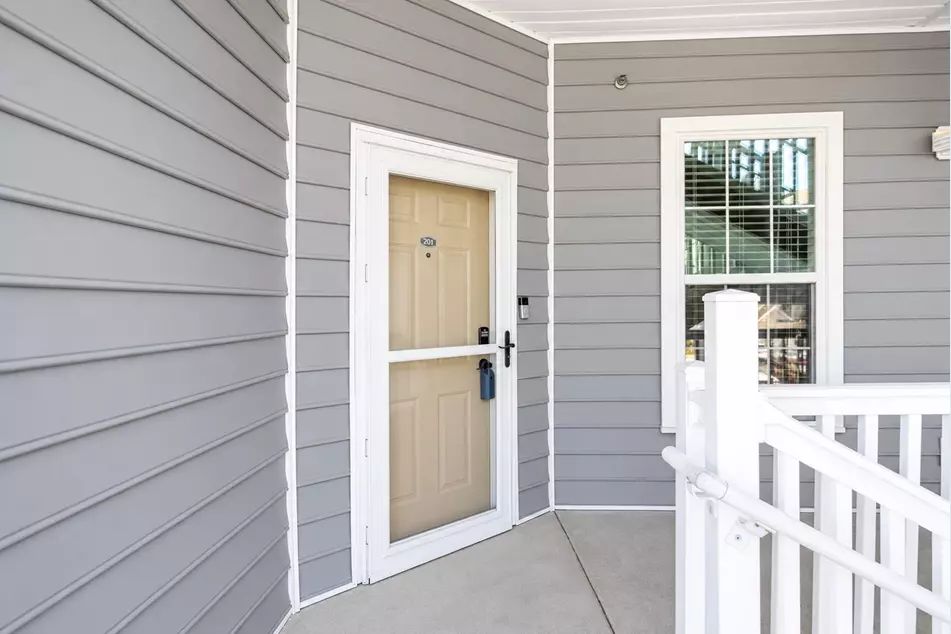 118 Ella Kinley Cir #201, photo 2
