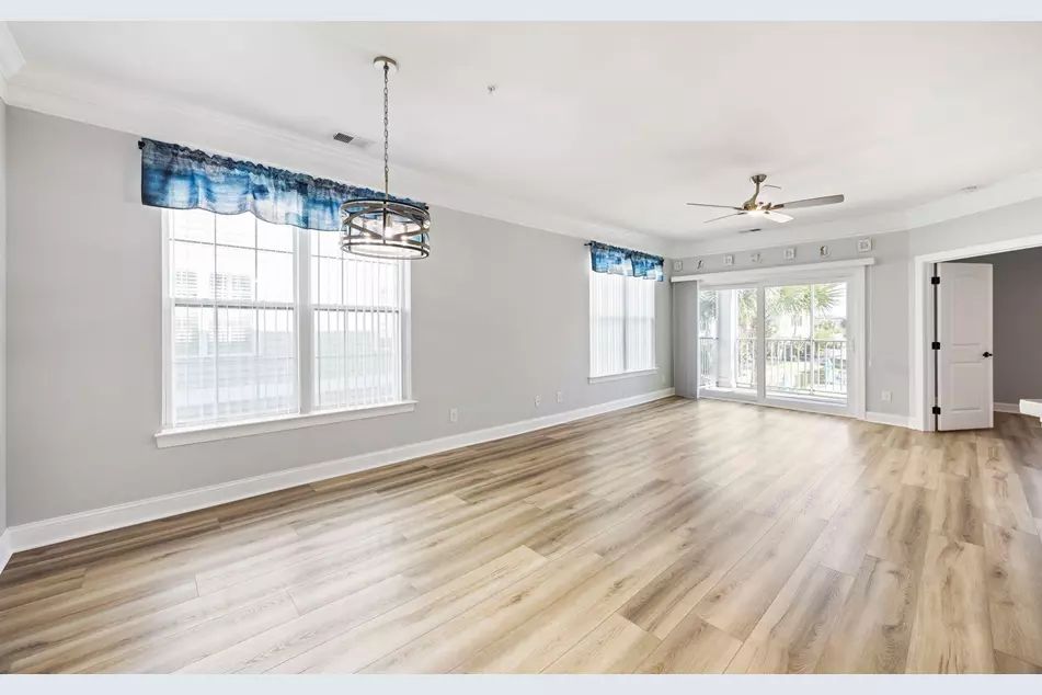 118 Ella Kinley Cir #201, photo 4