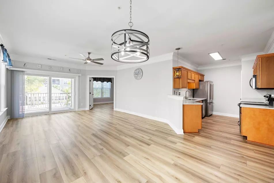 118 Ella Kinley Cir #201, photo 9