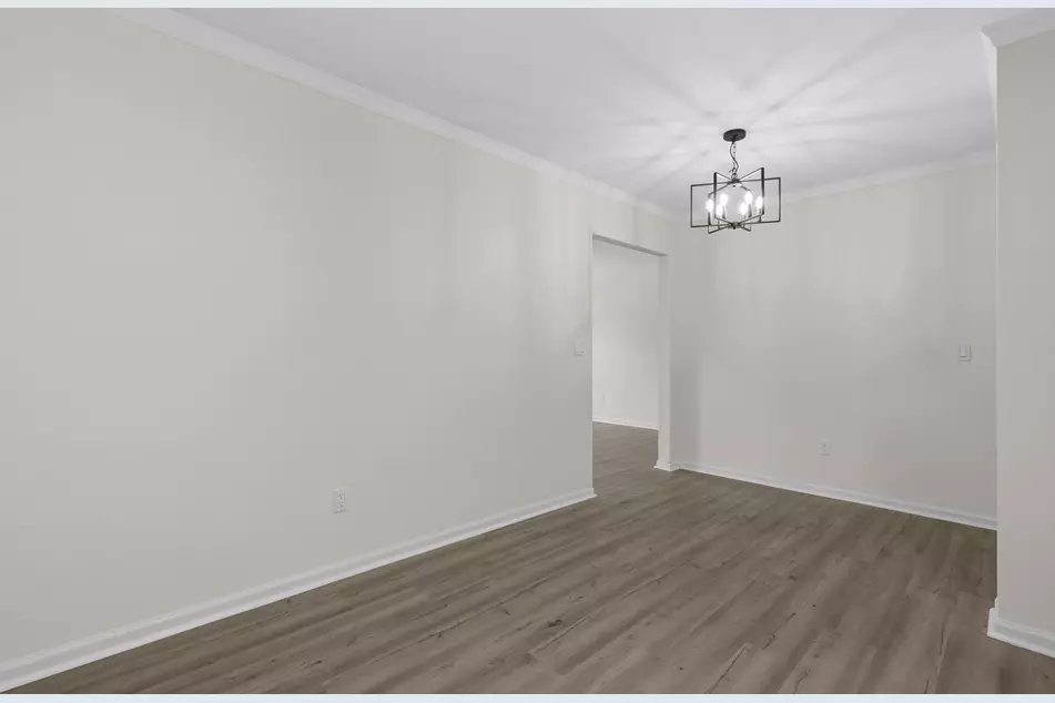 1114 Temple St, photo 8