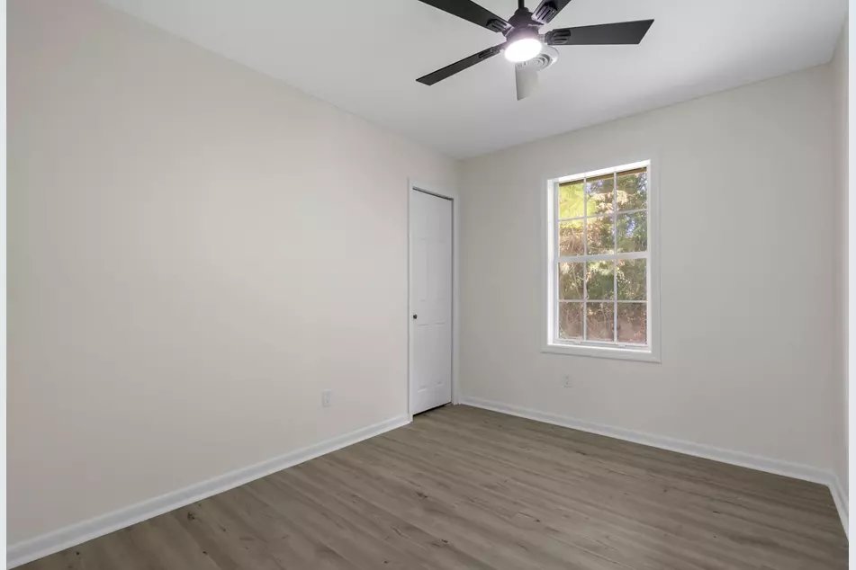 1114 Temple St, photo 12