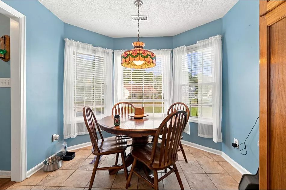 1117 Lancelot Ln, photo 5