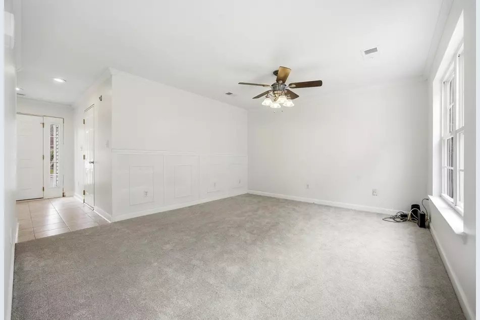 281 La Patos Dr, photo 2