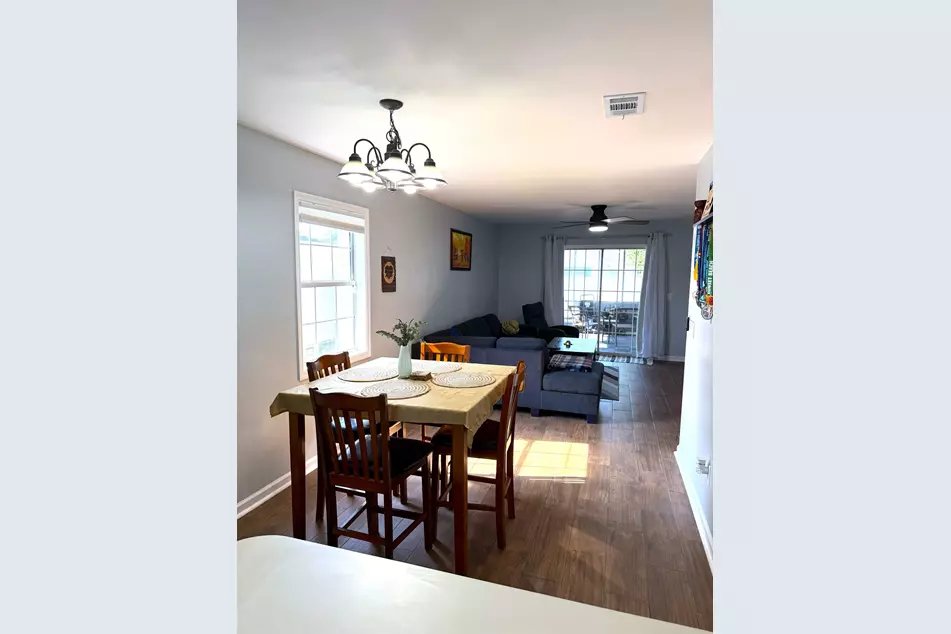 9575 Leeds Cir, photo 6