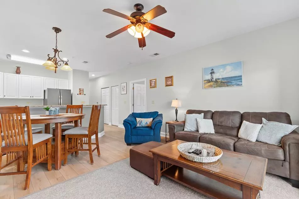 100 Cypress Point Ct #205, photo 7
