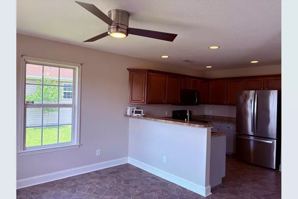 208 Hickory Springs Ct, photo 6