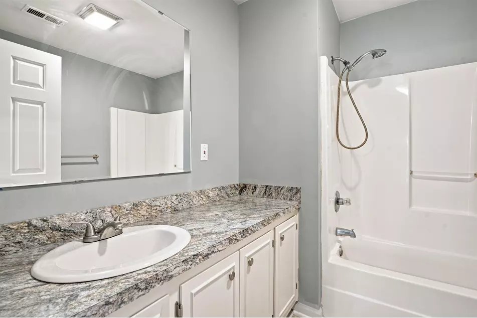 2517 Reta St, photo 4