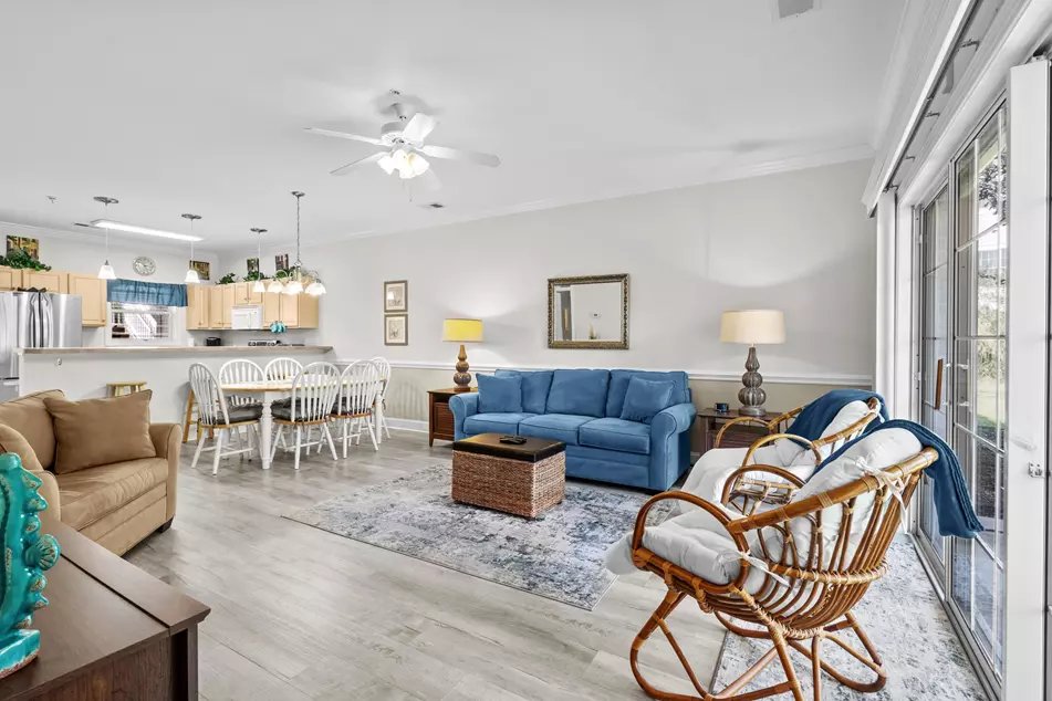 4872 Dahila Ct #102, photo 6